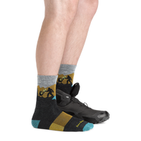 Darn Tough 5014 Close Encounters Micro Crew Midweight with Cushion - Men's